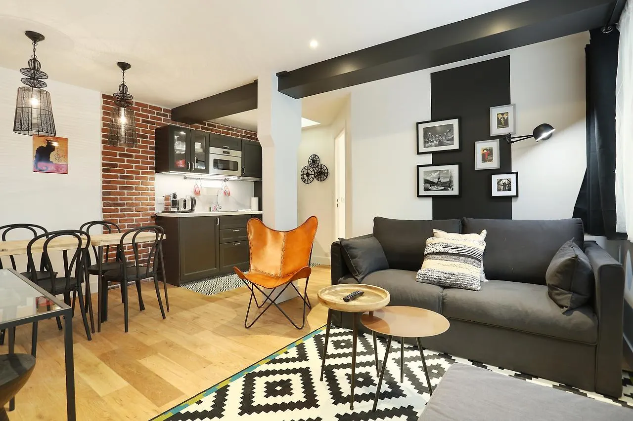 Rent A - Blanche شقة باريس